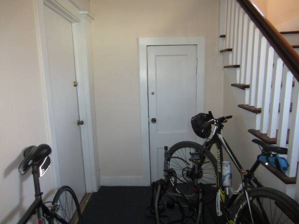 1339VT-Foyer1