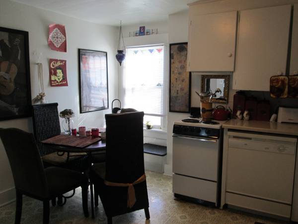1339VT-Kitchen2